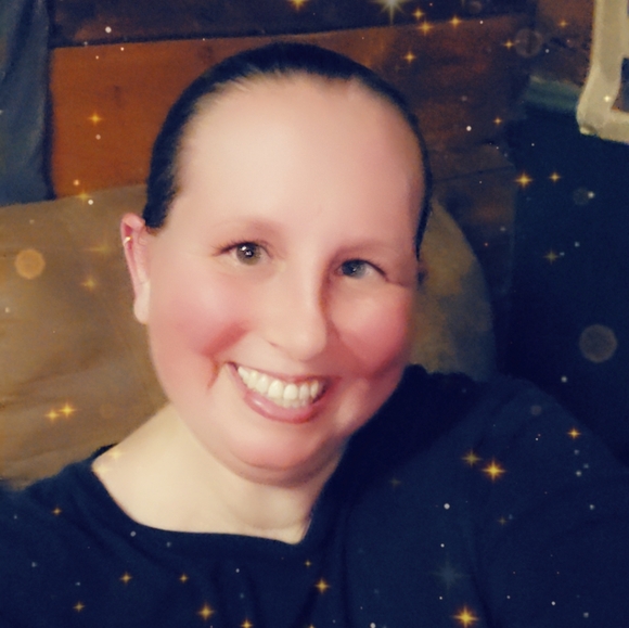 Meet your Posher, Jewels - Picture 6 of 6